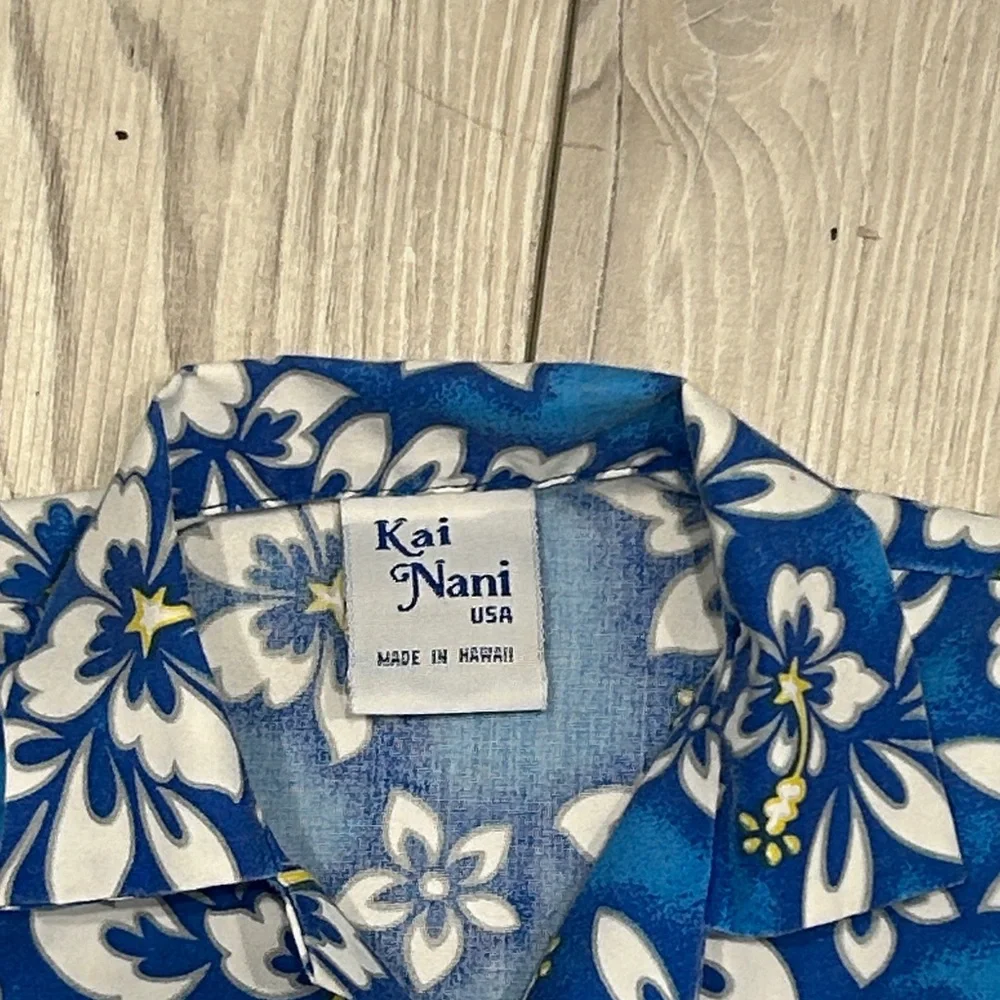 Vintage Boys 18 Months Blue Floral Hawaiian Shirt Paper Tag Made In USA Preowned